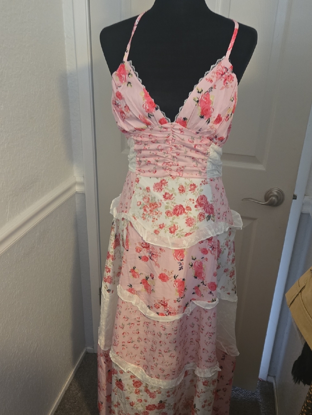 YNS Generic Pink Floral Lace-Trim